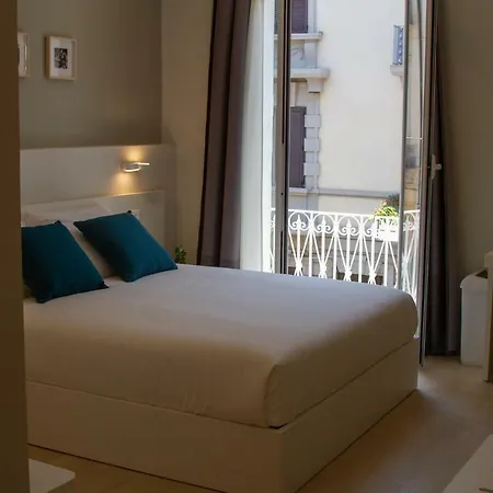 Le Del Corso