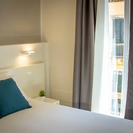 Le Del Corso Syracuse