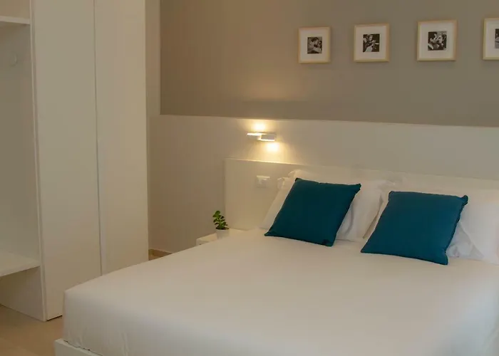 Bed & Breakfast Le Del Corso 4*