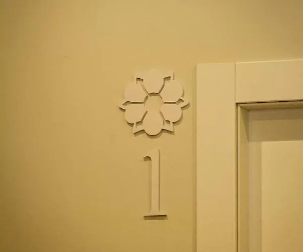 Bed & Breakfast Le Del Corso 4*